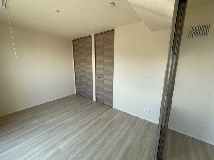 物件内観写真11　(居室)