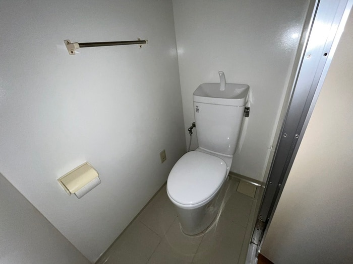 物件内観写真12　(トイレ)