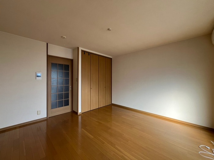 物件内観写真14　(居室)