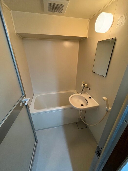 物件内観写真12　(バス／シャワールーム等)