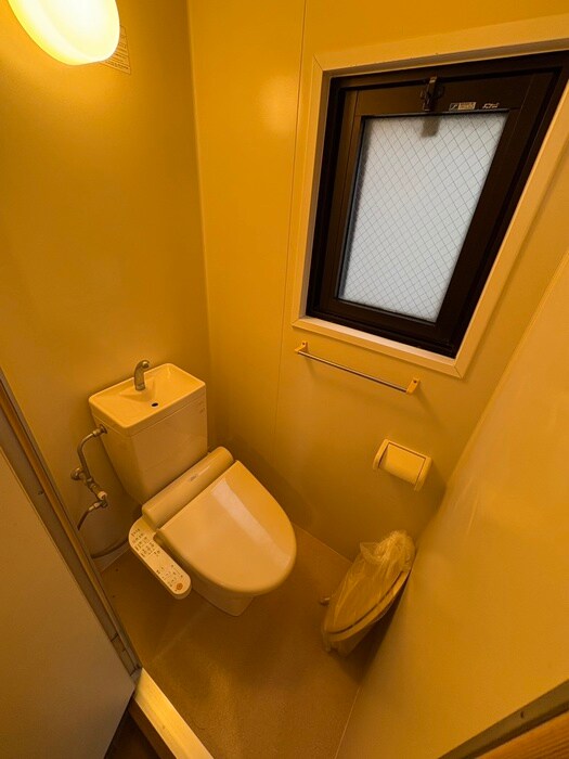 物件内観写真13　(トイレ)