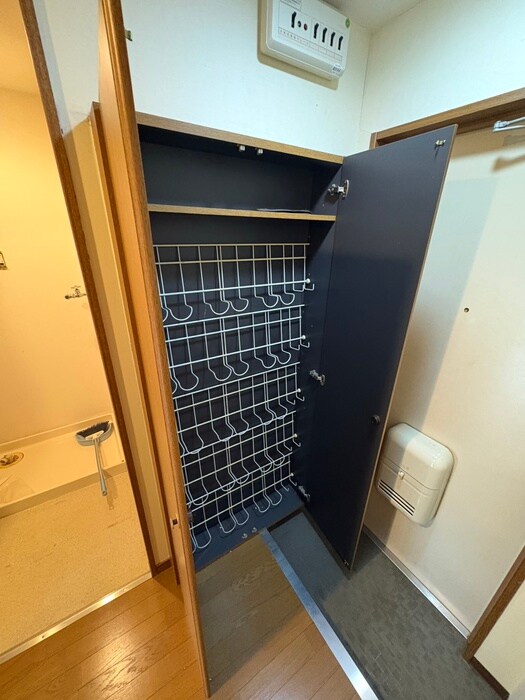 物件内観写真21　(靴箱)