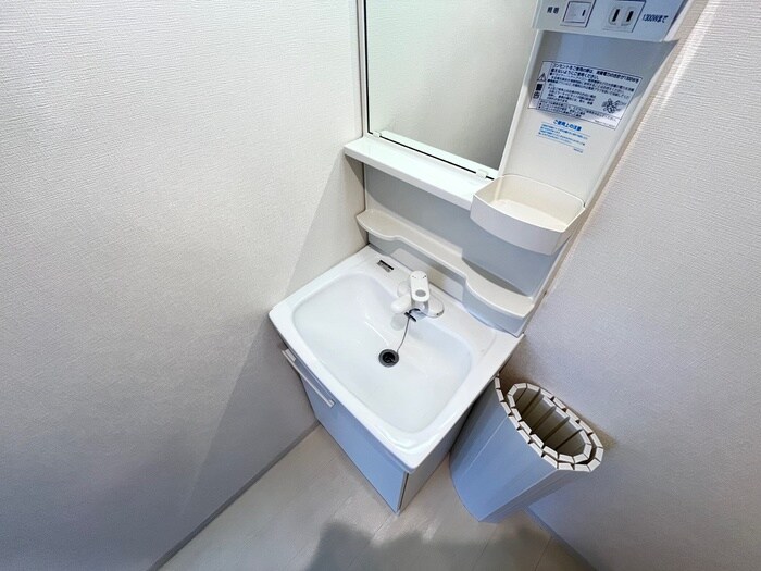 物件内観写真10　(洗面)