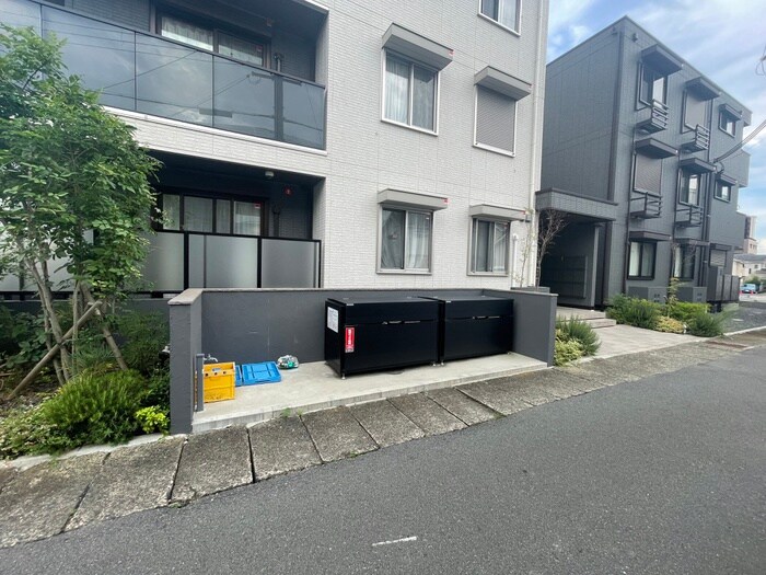 物件外観写真6　(建物設備)