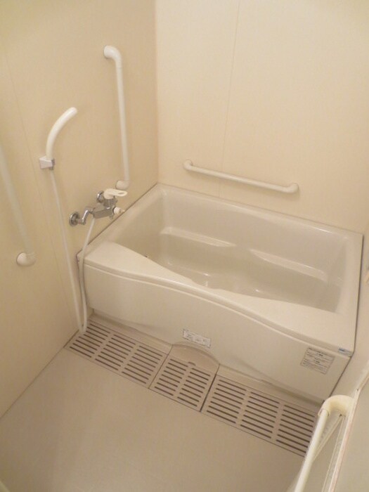 物件内観写真9　(バス／シャワールーム等)