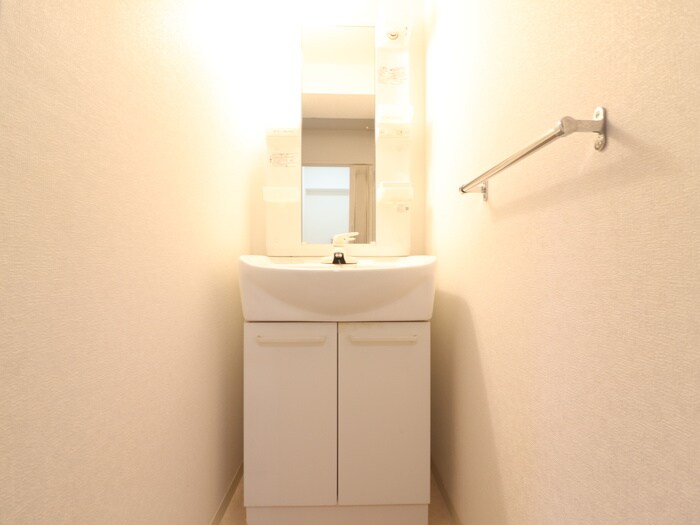 物件内観写真13　(洗面)