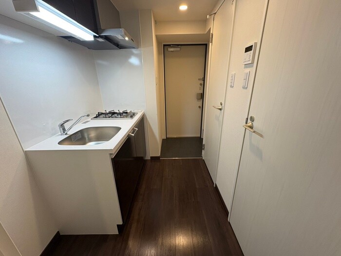 物件内観写真10　(廊下)