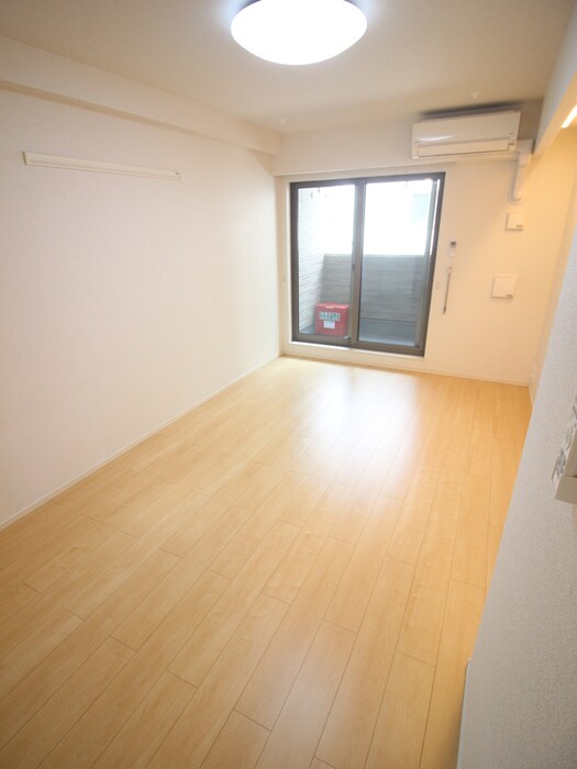 物件内観写真15　(居室)