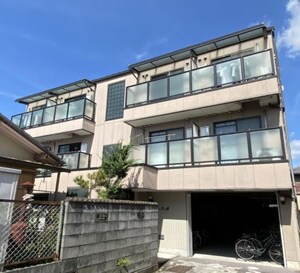 マンションM＆M外観写真