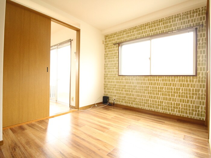 物件内観写真21　(居室)