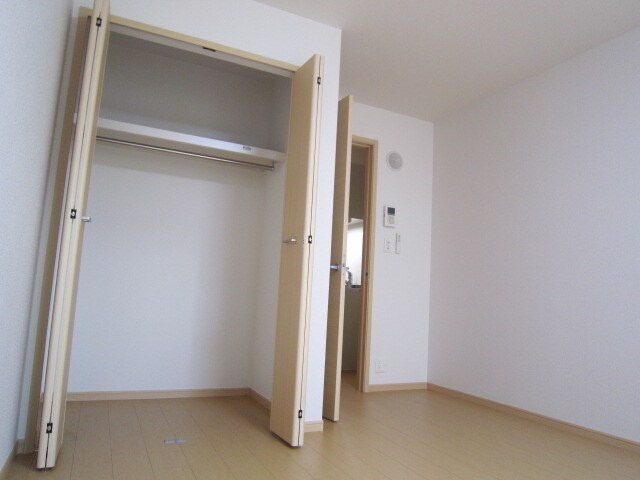 物件内観写真9　(収納)