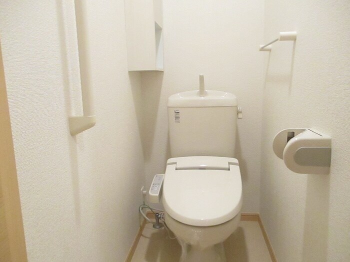 物件内観写真13　(トイレ)