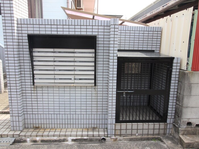 物件外観写真3　(建物設備)