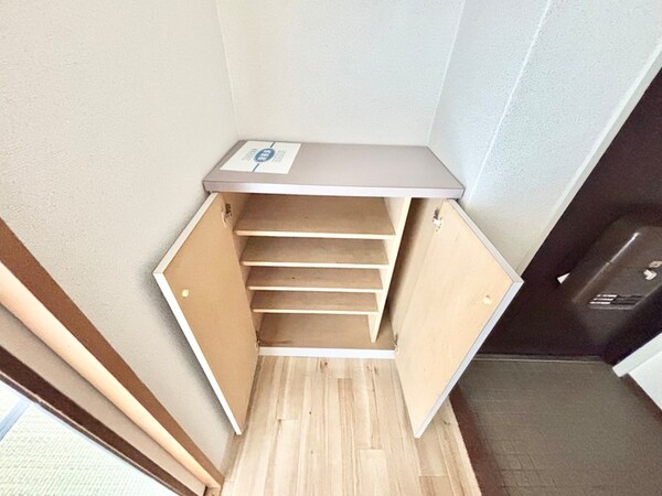 靴箱