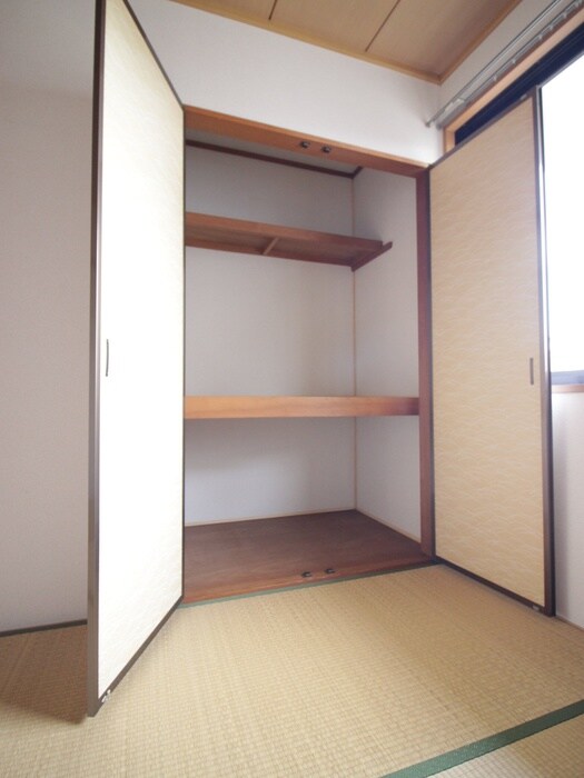 物件内観写真11　(収納)
