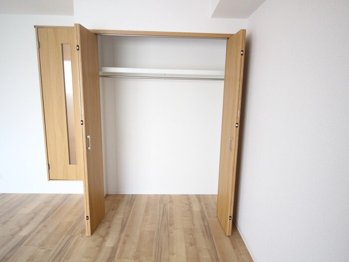 物件内観写真12　(収納)