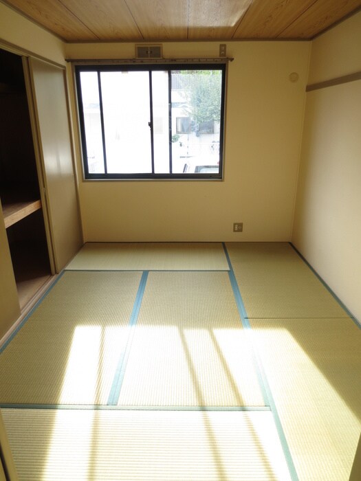 物件内観写真10　(居室)