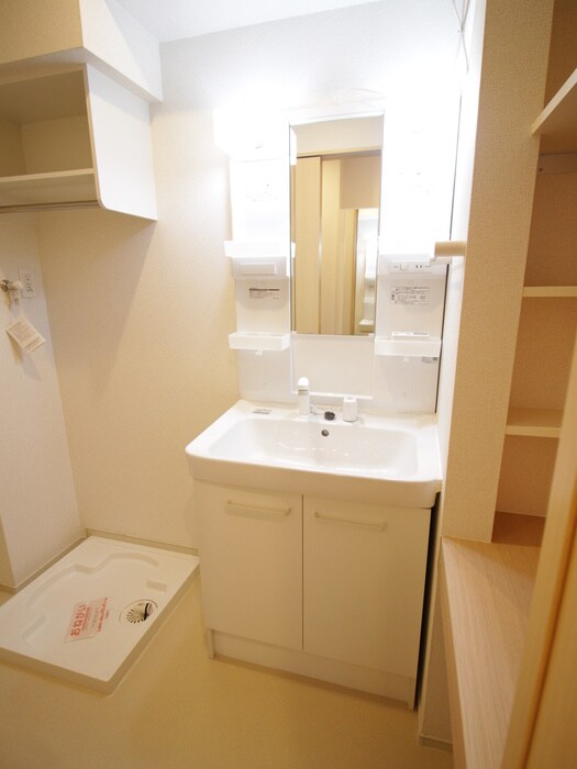 物件内観写真13　(洗面)