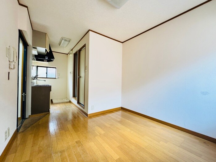 物件内観写真6　(居室)