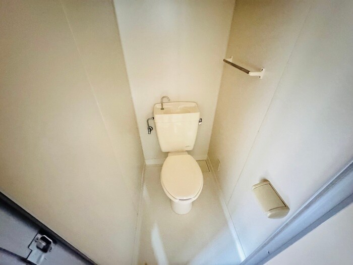 物件内観写真10　(トイレ)