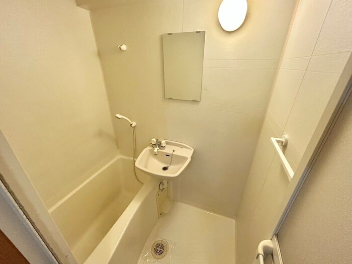 物件内観写真10　(バス／シャワールーム等)