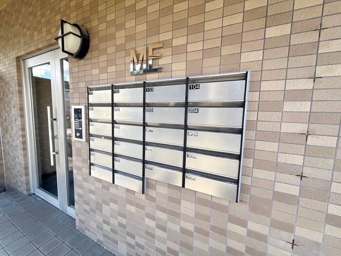 物件外観写真4　(建物設備)