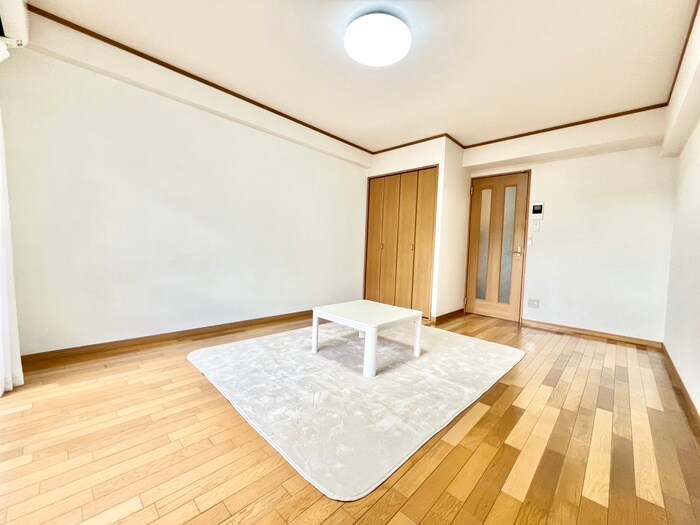 物件内観写真21　(居室)