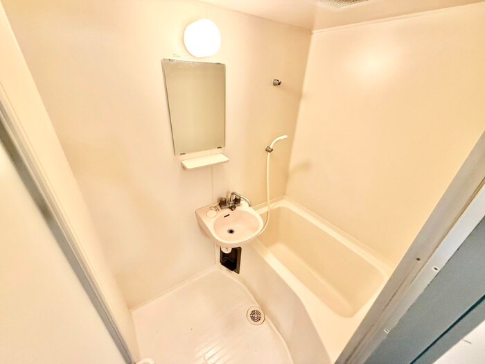 物件内観写真12　(バス／シャワールーム等)