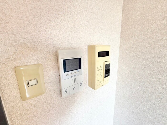 物件内観写真16　(内観写真)