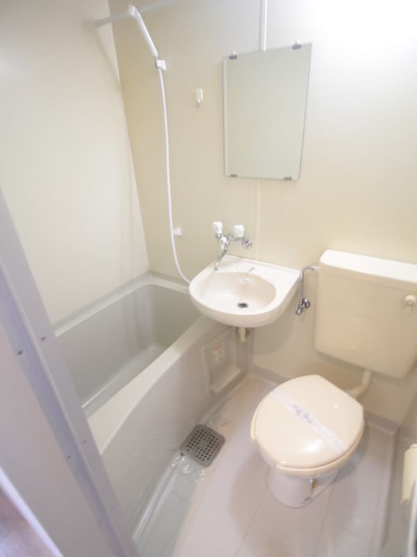 バス／シャワールーム等