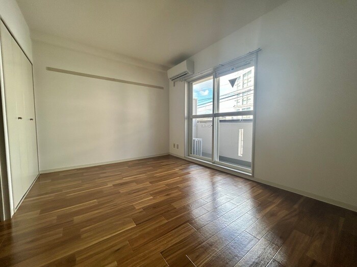 物件内観写真12　(居室)