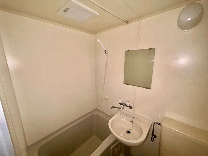 物件内観写真15　(バス／シャワールーム等)