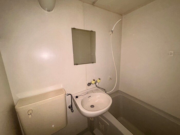 物件内観写真16　(洗面)