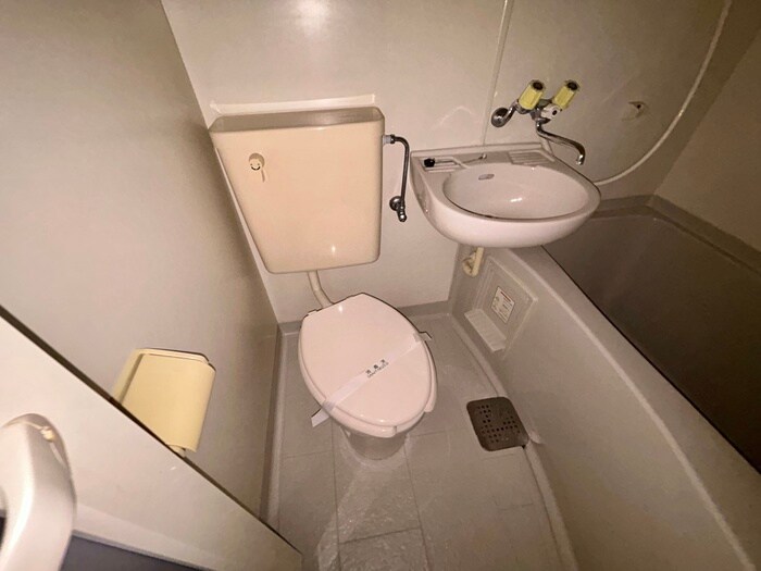 物件内観写真17　(トイレ)