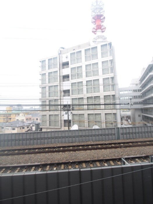 物件内観写真22　(室内からの展望)