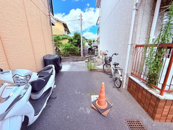駐輪場