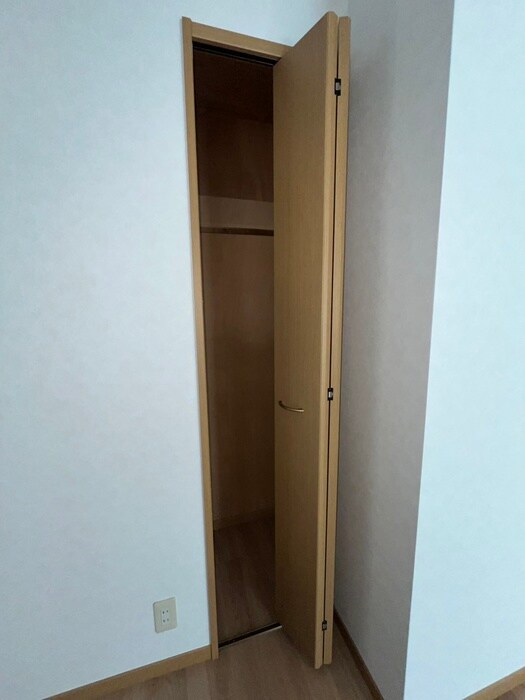 物件内観写真14　(収納)