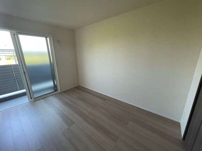 物件内観写真12　(居室)