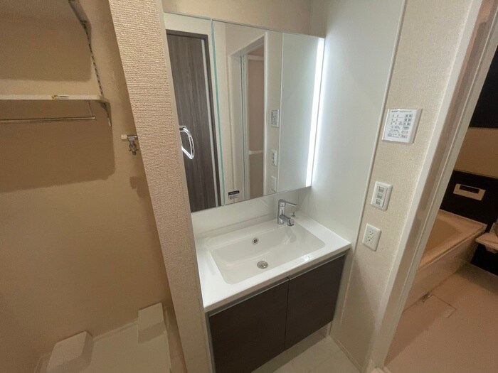 物件内観写真14　(洗面)