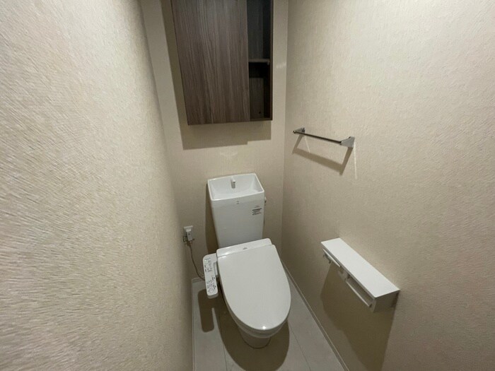 物件内観写真14　(トイレ)