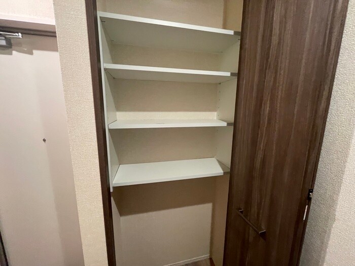 物件内観写真17　(収納)
