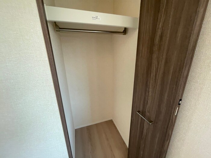 物件内観写真18　(収納)