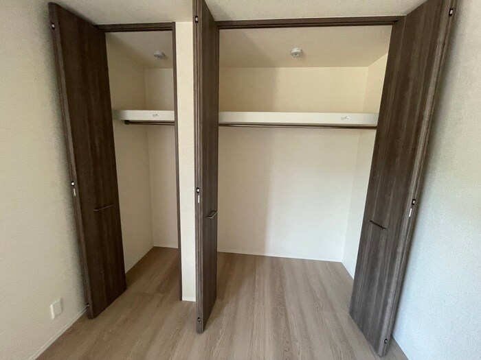物件内観写真22　(収納)
