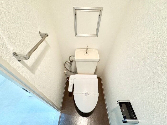 物件内観写真10　(トイレ)