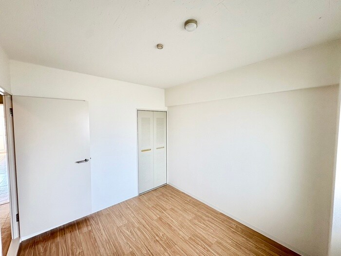 物件内観写真16　(居室)