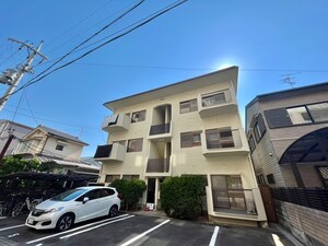 コーポ有栖川外観写真
