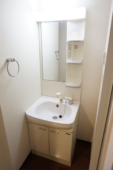 物件内観写真7　(洗面)