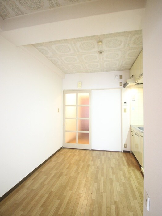 物件内観写真15　(居室)