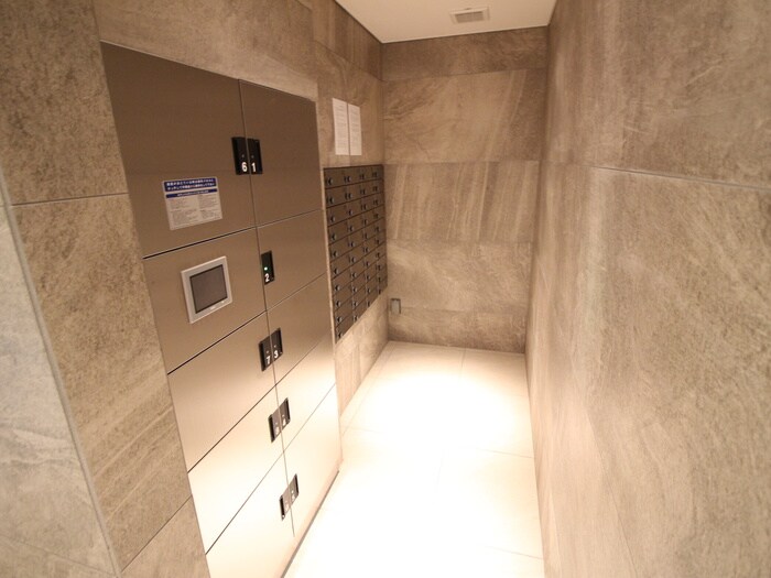 物件外観写真4　(建物設備)