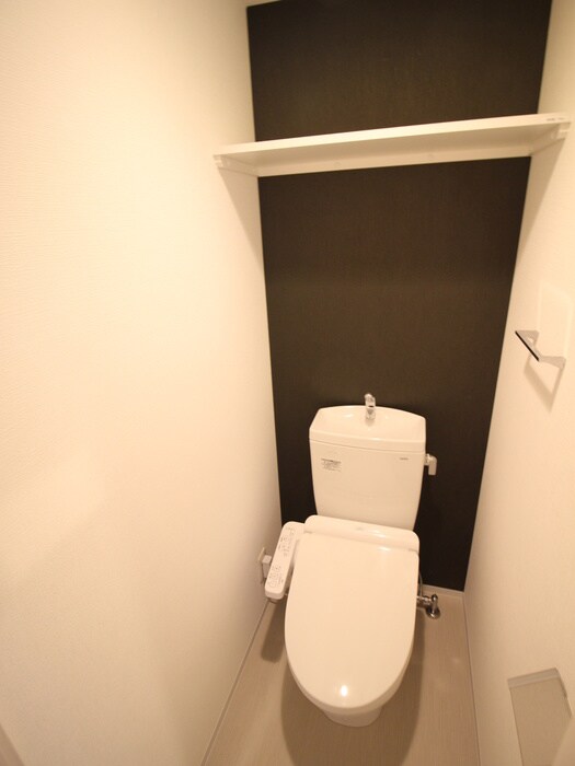 物件内観写真14　(トイレ)